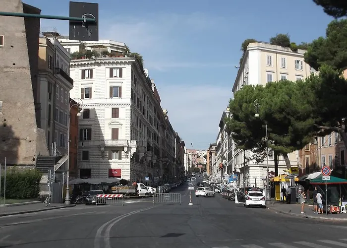Anne & Mary 4* Rome